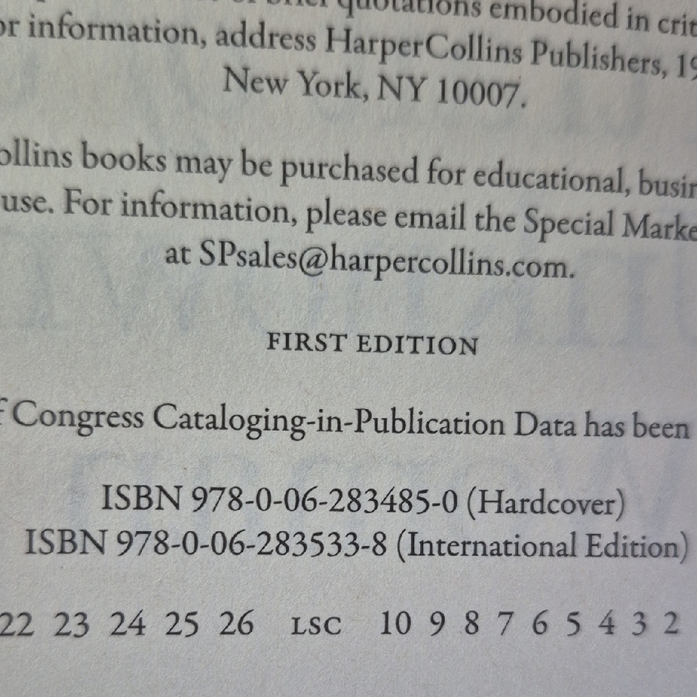 Daniel Silva First Edition Signed Copy! - Picture 6 of 9